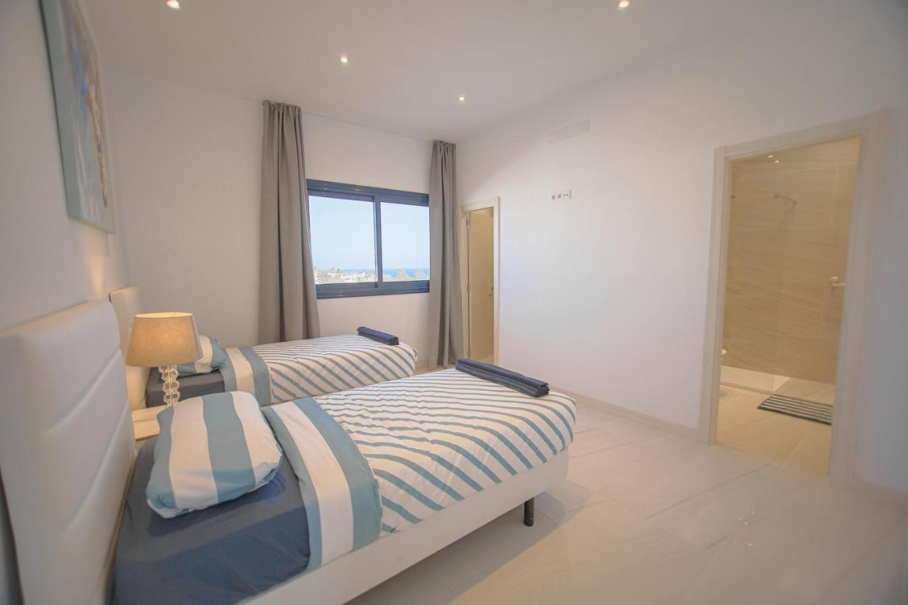 Atlantico Plaza Suite 6A - 2 beds - 2 baths Puerto del Carmen  Esterno foto