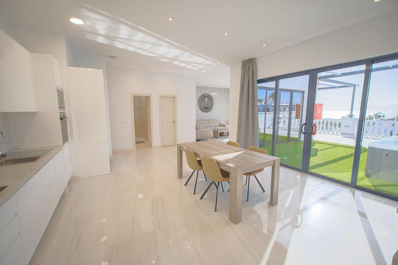 Atlantico Plaza Suite 6A - 2 beds - 2 baths Puerto del Carmen  Esterno foto